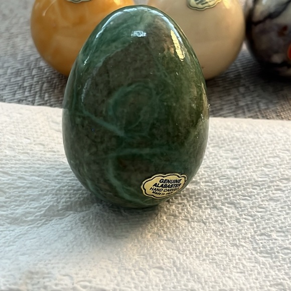 Genuine Alabaster Hand Carved Made in Italy Eggs - 4 - Picture 3 of 11